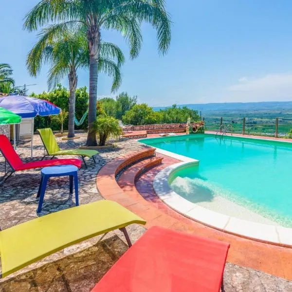 "la Casina del forno con piscina fra Catania e Siracusa ", hotel v destinaci Carlentini