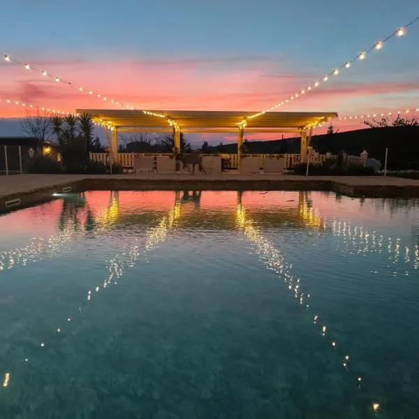 La Collina dei Cavalieri, hotel v destinaci Belvedere Ostrense