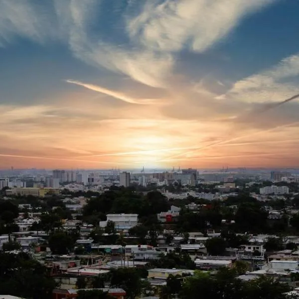 Penthouse Views, hotell i Caguas