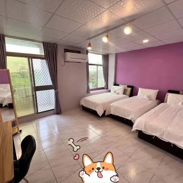 Happy Homestay, hotel di Budai