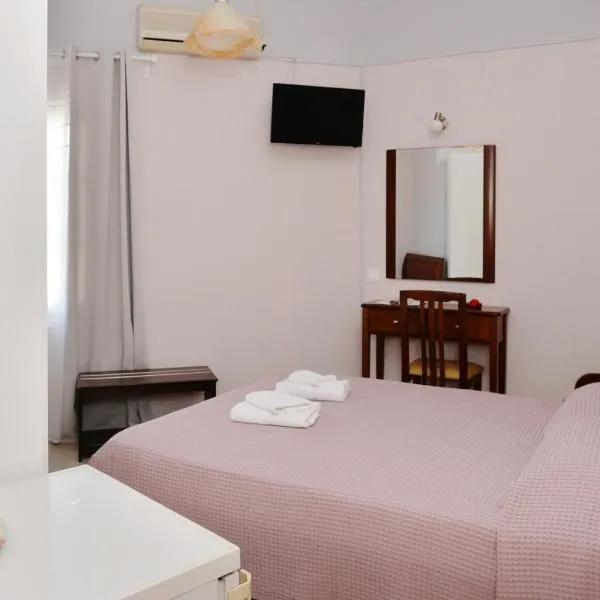 Hotel Villa Plaza, hotel di Spetses