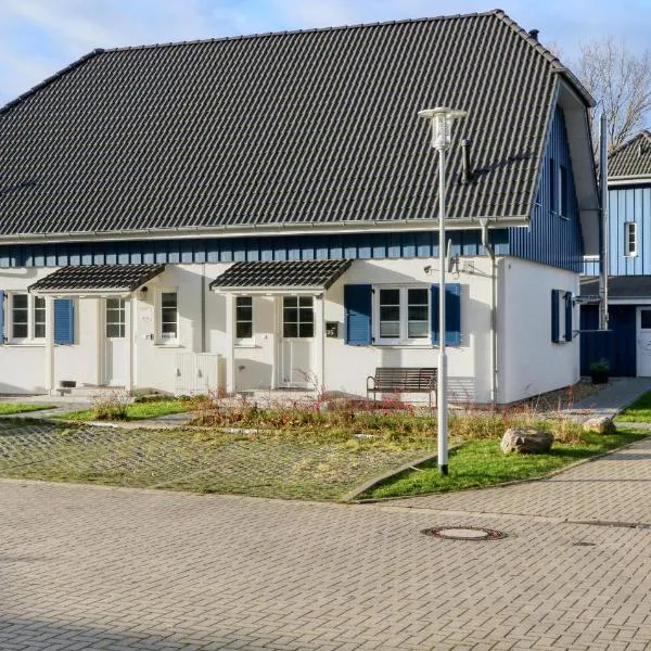 Ferienhaus Seemöve Altefähr, hotel v destinaci Altefähr