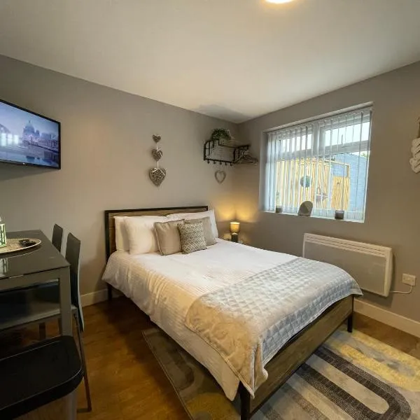 Westend Holiday Let 4 Brecon, hotel in Brecon