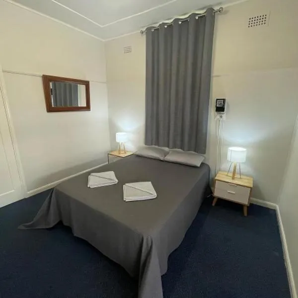The Pink House, hotel v destinaci Walgett