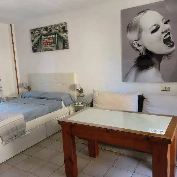SERVILUx 2, Hotel in Torremolinos