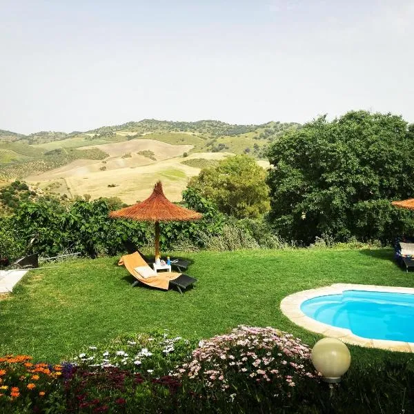 Finca El Porvenir, hotel v destinaci El Gastor