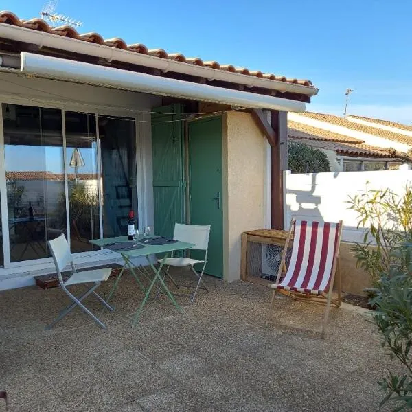 Hauts de Saint Pierre, hôtel à Saint Pierre La Mer