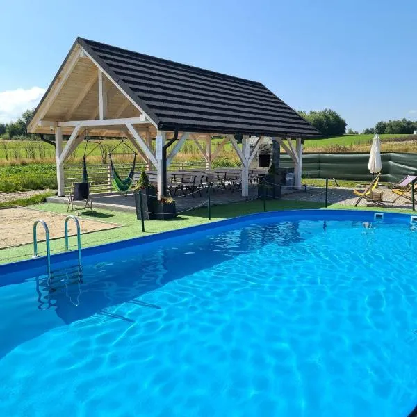 Białka Resort Apartament F2, hotel in Białka Tatrzanska