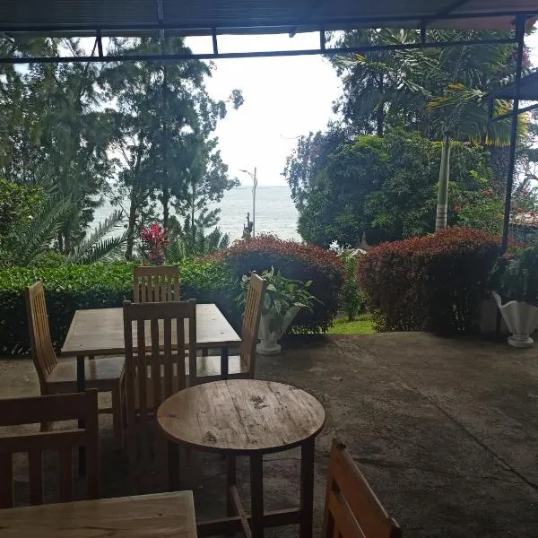 Maddy's Kitchen and Accomodation: Gisenyi şehrinde bir otel