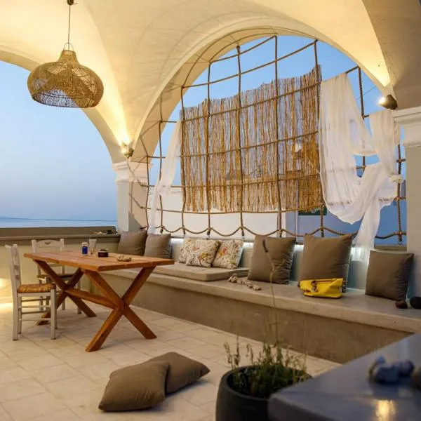 Central Hostel Oia, hotel v destinaci Oia
