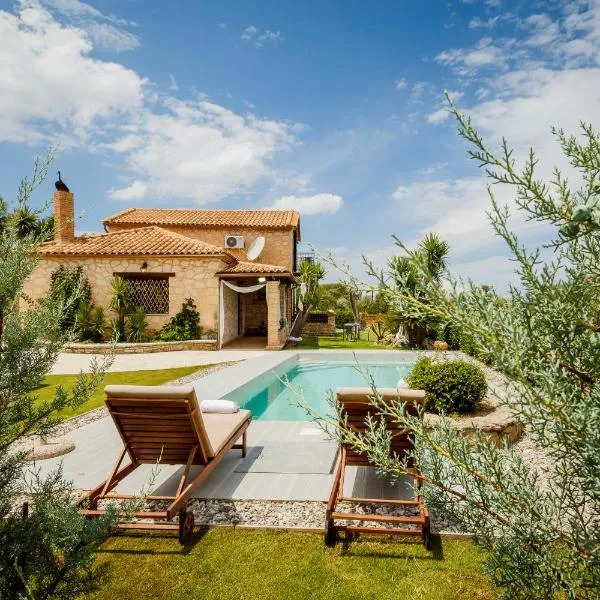 Sincerity Luxury Villa، فندق في تراغاكي