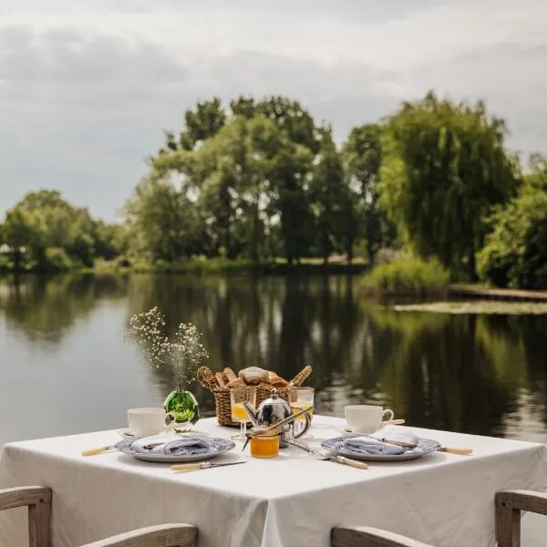 Inn on the Lake, hotel a Broek in Waterland