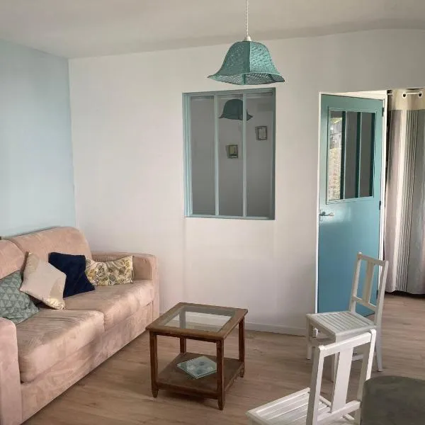 Studio indépendant 30m2 4 pers chez l'habitant Quartier des Roses, hotel v destinaci Les Sables-dʼOlonne