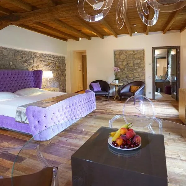 Il Portico - 1711 Luxury Guest House, hotel din Arlate