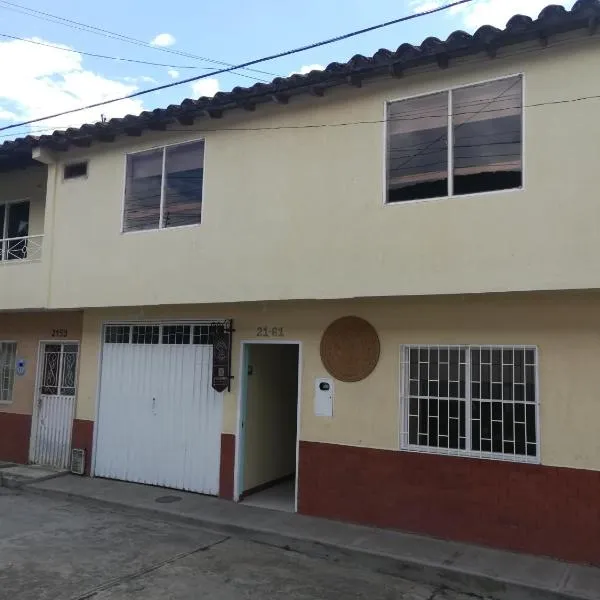 HOSTAL HELICONIAS, hotel in Charalá