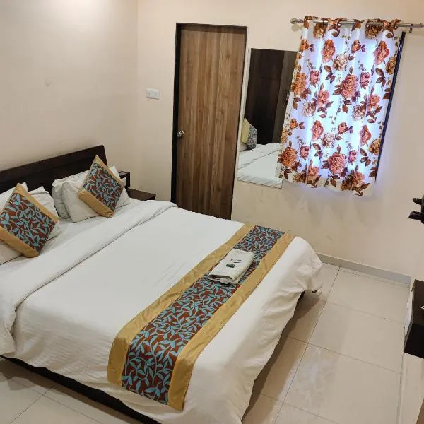 Hotel Blue Leaf, hotel em Rajkot