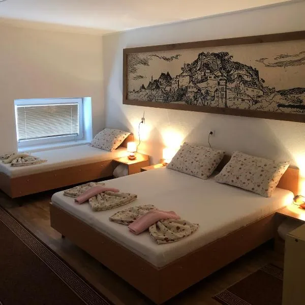 Prenoćište Gany, hotel Jajcában