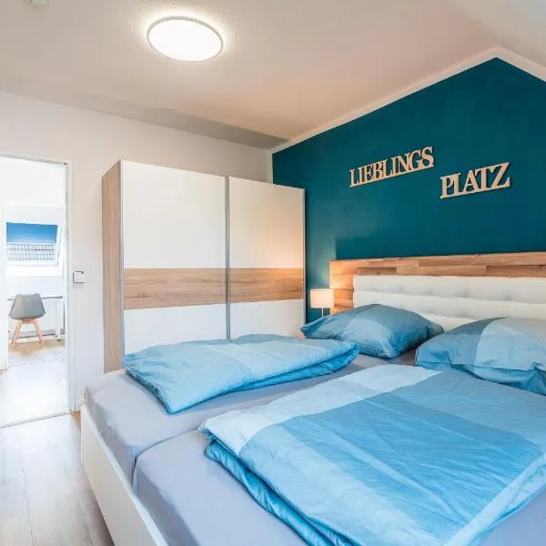 Ferienhaus Steuerbord mit Kamin und Terrasse - 4 Sterne DTV-Klassifizierung, hotel v destinaci Carolinensiel