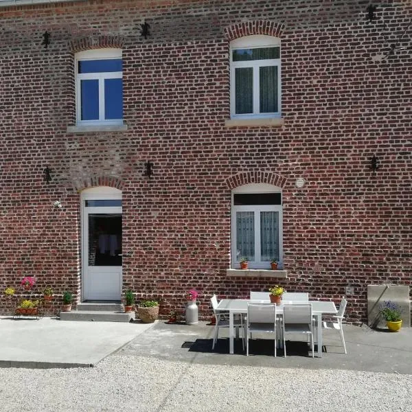 AU COEUR DE L'ENCLAVE, hotel v destinácii Moeuvres