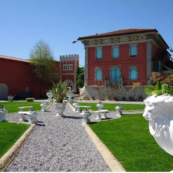 VILLA GARUTI VILLAGE, ξενοδοχείο σε Padenghe sul Garda