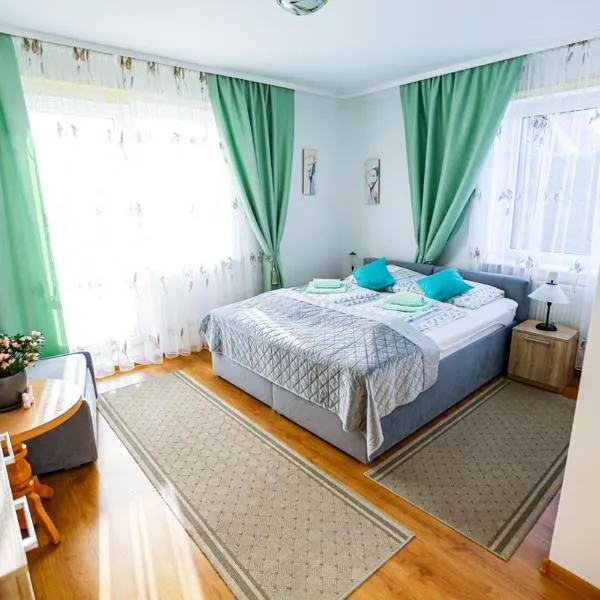 Villa Nadmorska Łeba Centrum, hotel Łebában