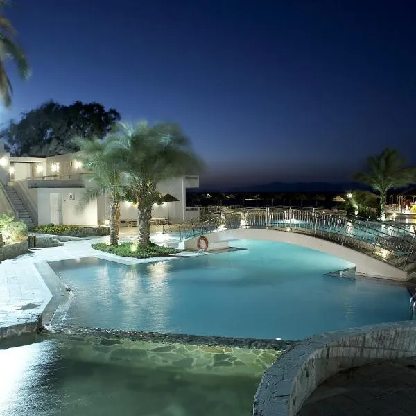 Avra Beach Resort, hotel v destinácii Ixia