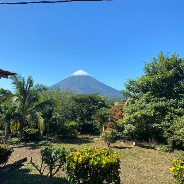 Hostel Santa Cruz Ometepe, hotel in Altagracia