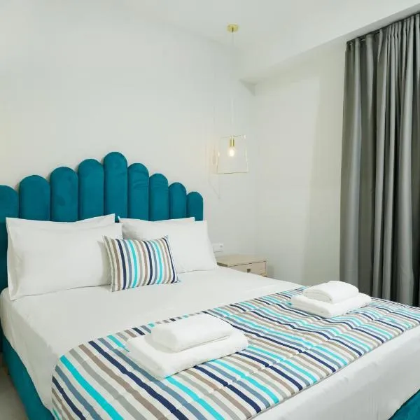 Miracle Suites by Klisma beach、スカラ・カリラキスのホテル