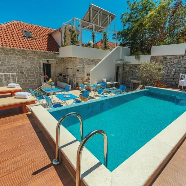 Boutique Hotel Blanc & Bleu - Capitano, hotel a Herceg-Novi