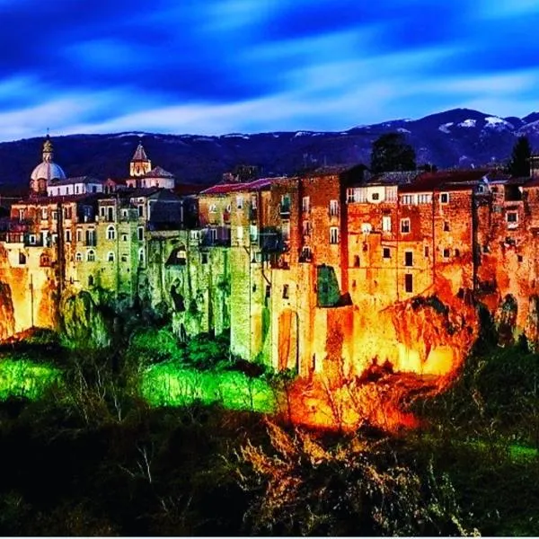 La Casa nel Borgo: SantʼAgata deʼ Goti şehrinde bir otel