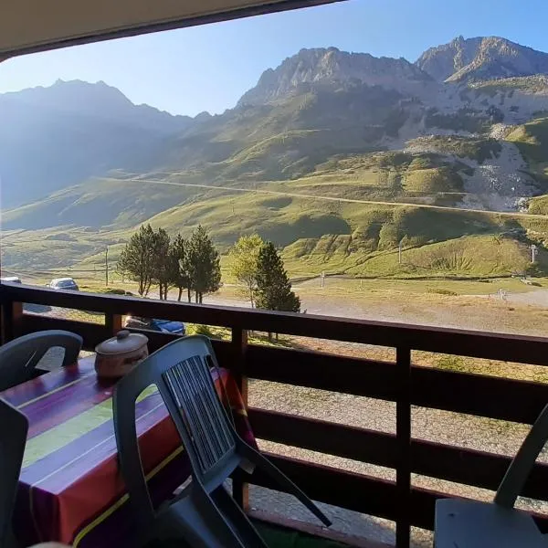 La Mongie, Studio pieds des pistes, parking intérieur privé โรงแรมในลามงจี
