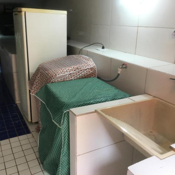 Casa com piscina a poucos minutos da praia - Foto 3