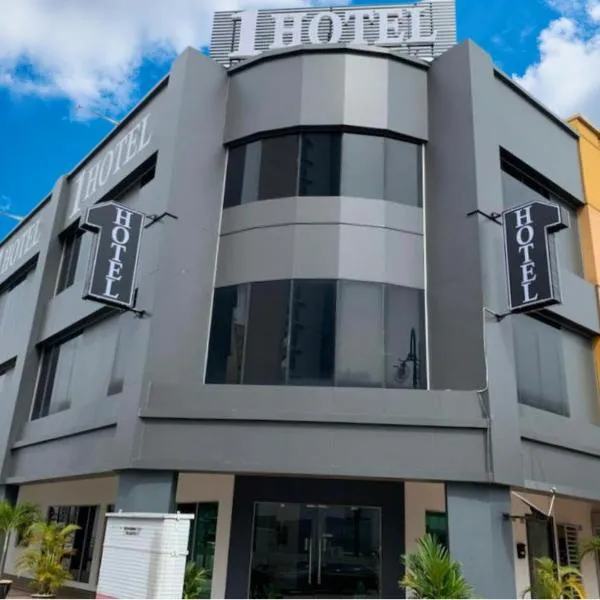 1 Hotel Kuchai Lama, хотел в Куала Лумпур