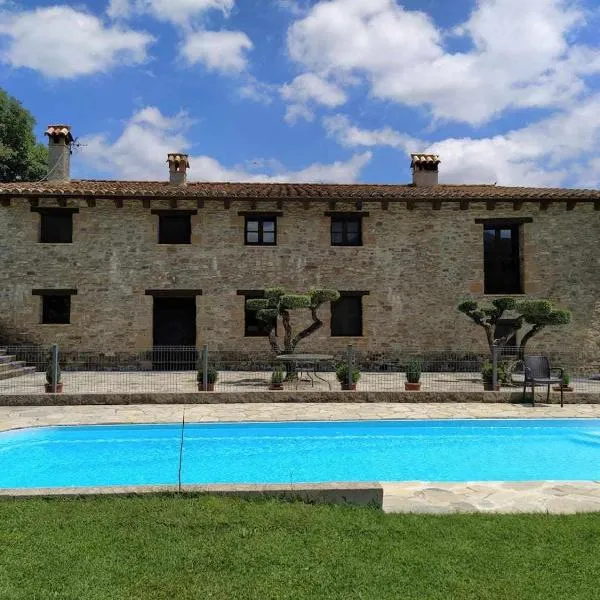 Mas Planella Casa Rural, מלון בMieres