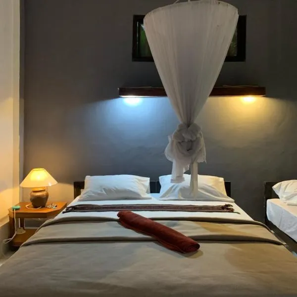 JOSEPH GUEST HOUSE, hotel v destinaci Kelimutu