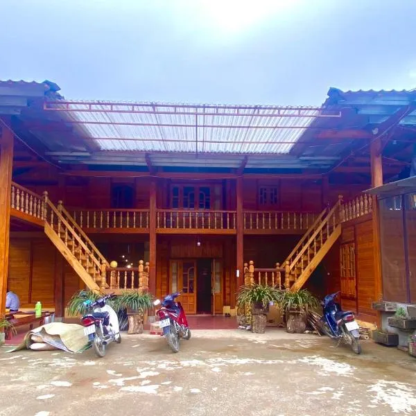 A Phủ Home’s, hôtel à Bản Ăng