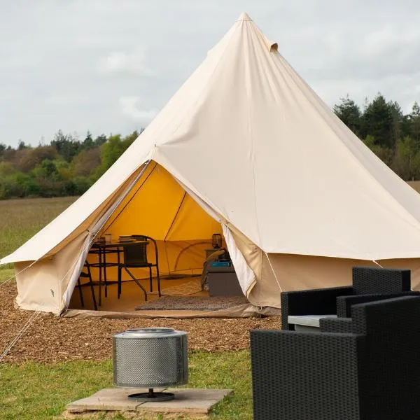 Forest Edge Glamping, hotel v destinaci Gittisham
