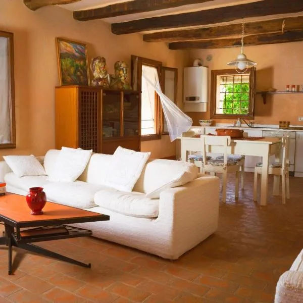 La Casa di Laura, khách sạn ở Castelcucco