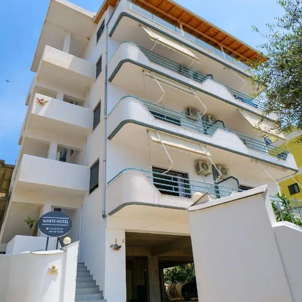White Hotel, hotel in Borsh