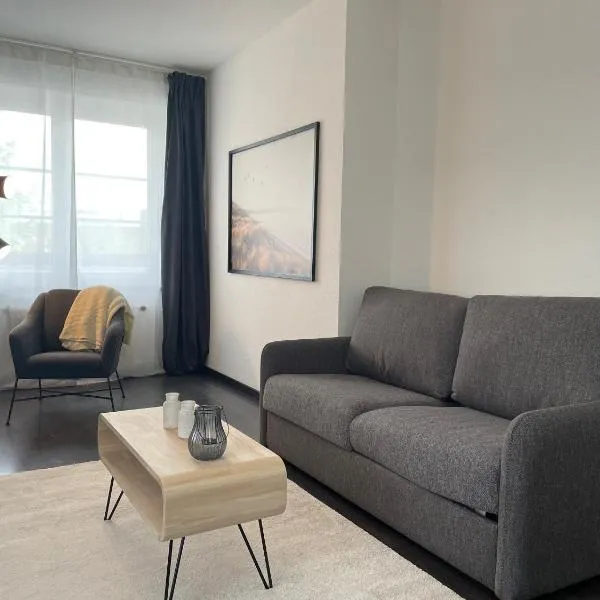 Airport Apartment für 4 - Smart TV - Küche - eCharger, Hotel in Hamburg