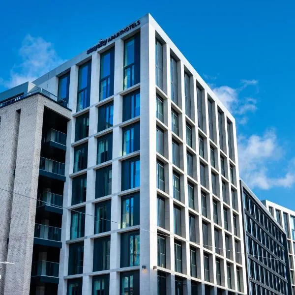Staycity Aparthotels Dublin City Quay, hotel in Dublin