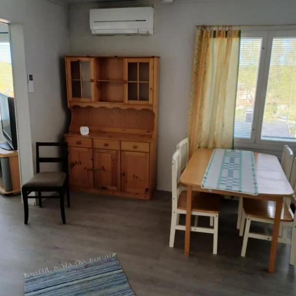 HUONEISTO 3 RISTIMÄENKATU, hotel di Savonlinna