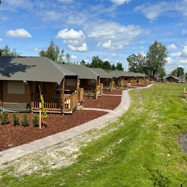 Waterherberg It Beaken, hotel v destinaci Heeg