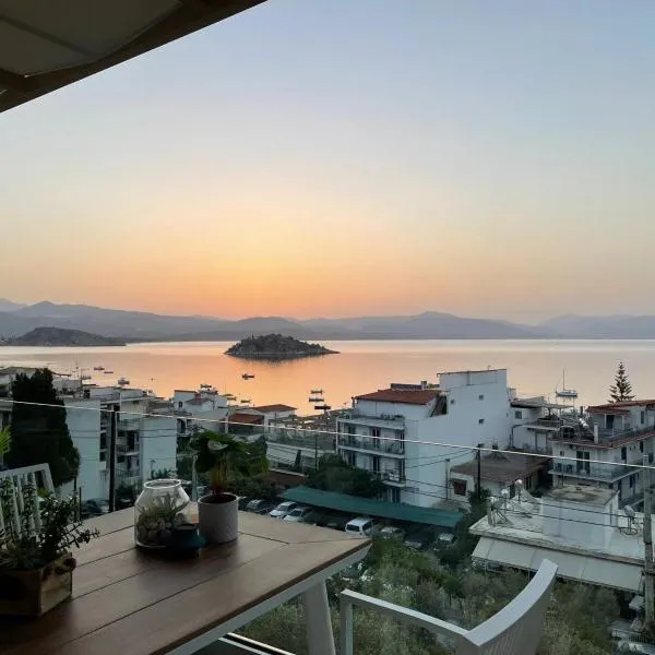 Thea Luxury Apartment, hotel in Tolo