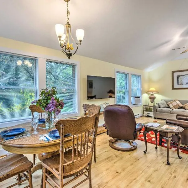Charming Retreat Near Downtown Frankfort and Beaches, hotel in Frankfort