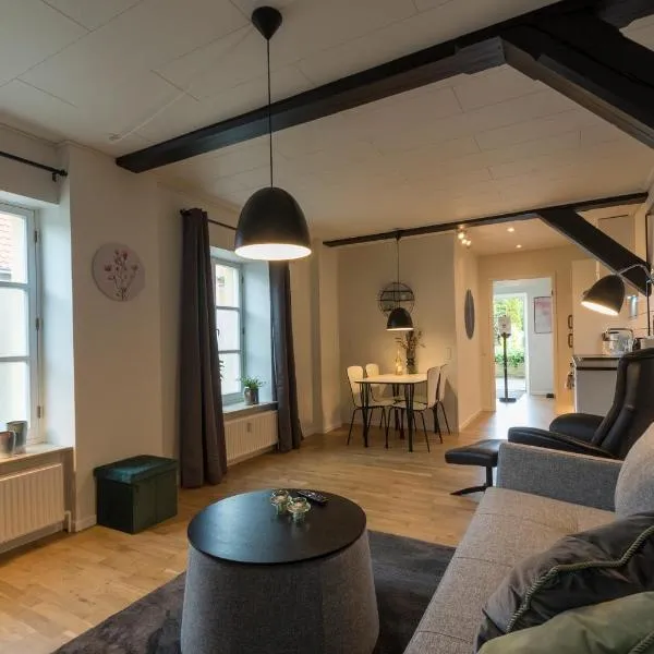 Guesthouse: Augustenborg şehrinde bir otel