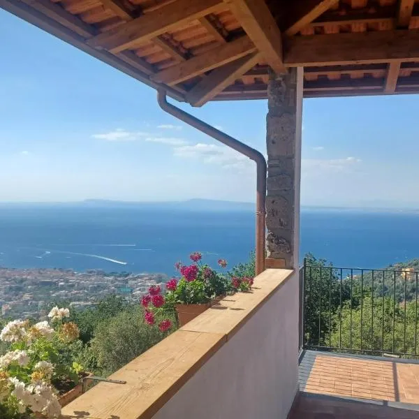 Agriturismo Primaluce, hotel v Sorrentu