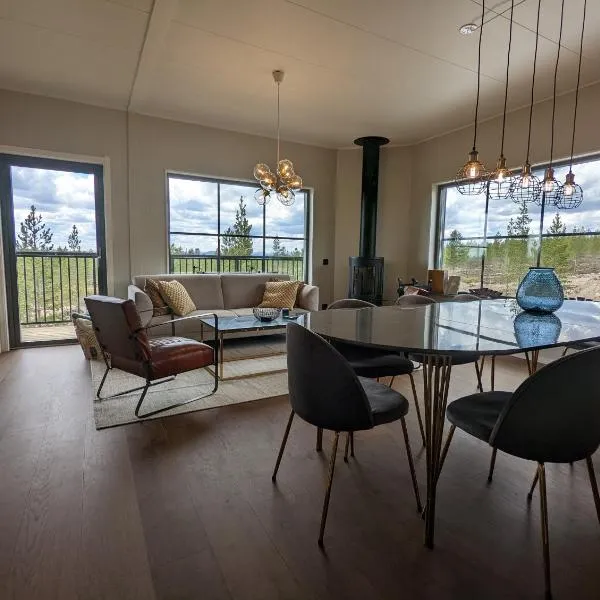 Poolorama Lodge - with magnificent mountain view, hotel v destinaci Idre