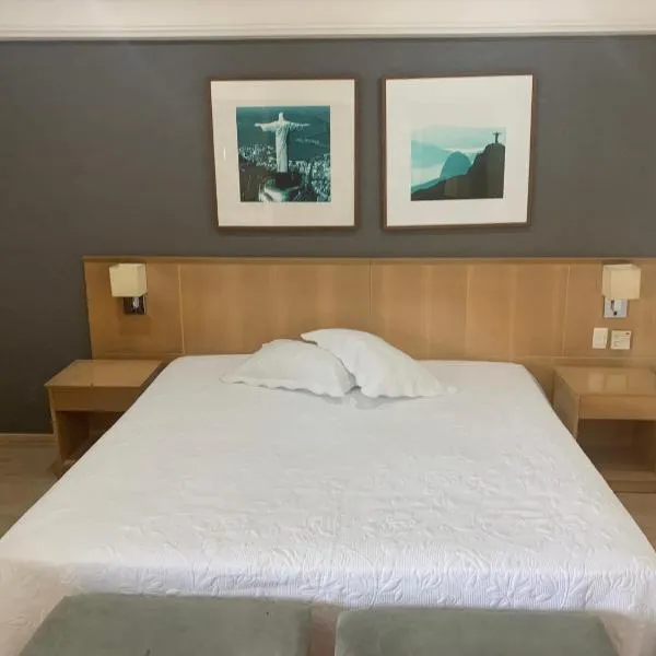 Lindo Flat na Barra da Tijuca com vista para o mar، فندق في ريو دي جانيرو