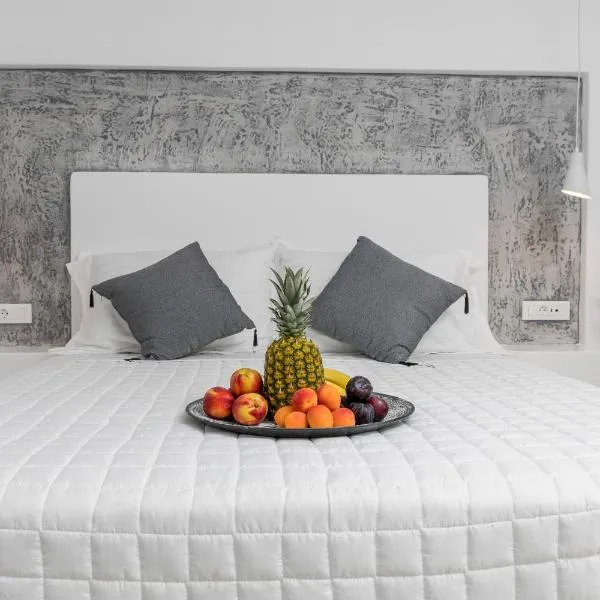 Alenor City Hotel, hotel em Naxos Chora